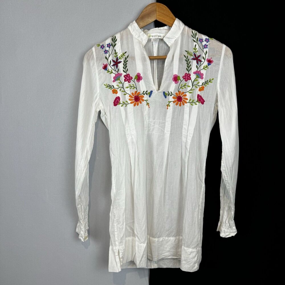 Kerry Cassill Cotton Tunic White Embroidered Floral Long Sleeve Size 0 Blouse
